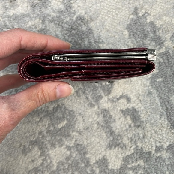 Cartier Bordeaux Panthere Glossy Leather Wallet Trifold Kisslock Compact - Picture 6 of 17